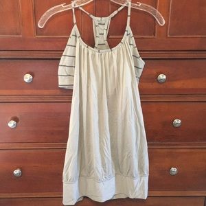 Lululemon gray top with attached bra